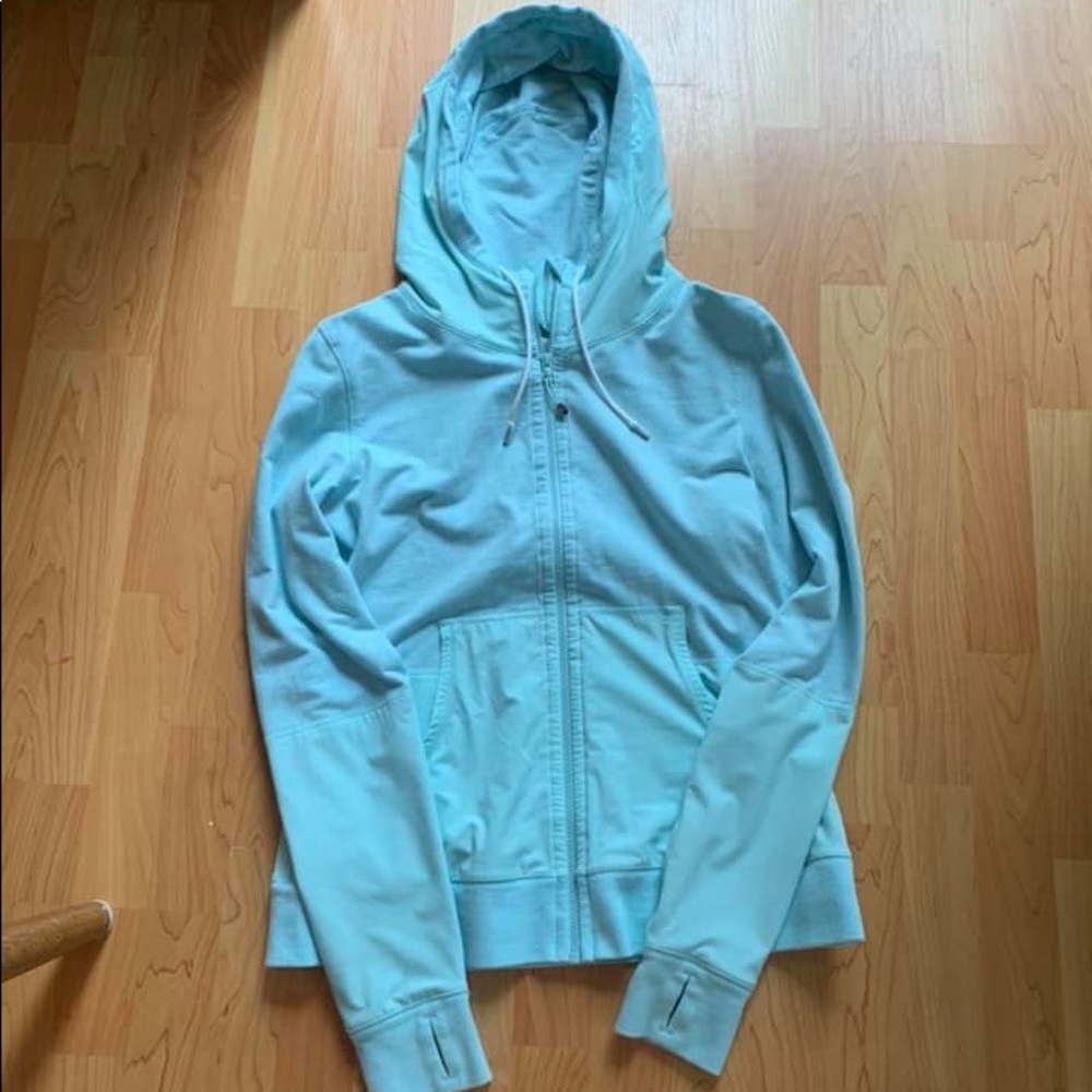 Women’s Size 12 Lululemon Jacket.